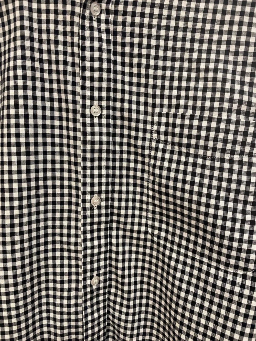 Banana Republic Black & White Gingham Button-Down Untucked Shirt
